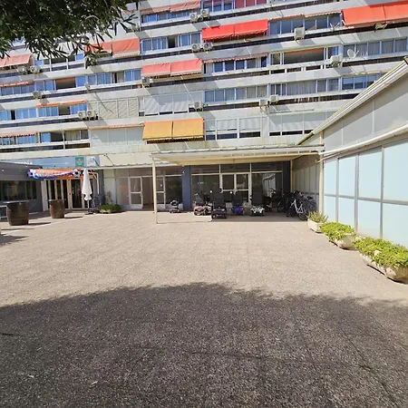 Daire Cervantes If *